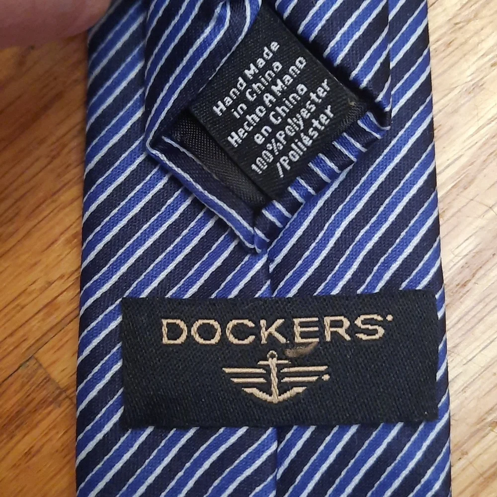 Dockers tie 14in blue striped 👔